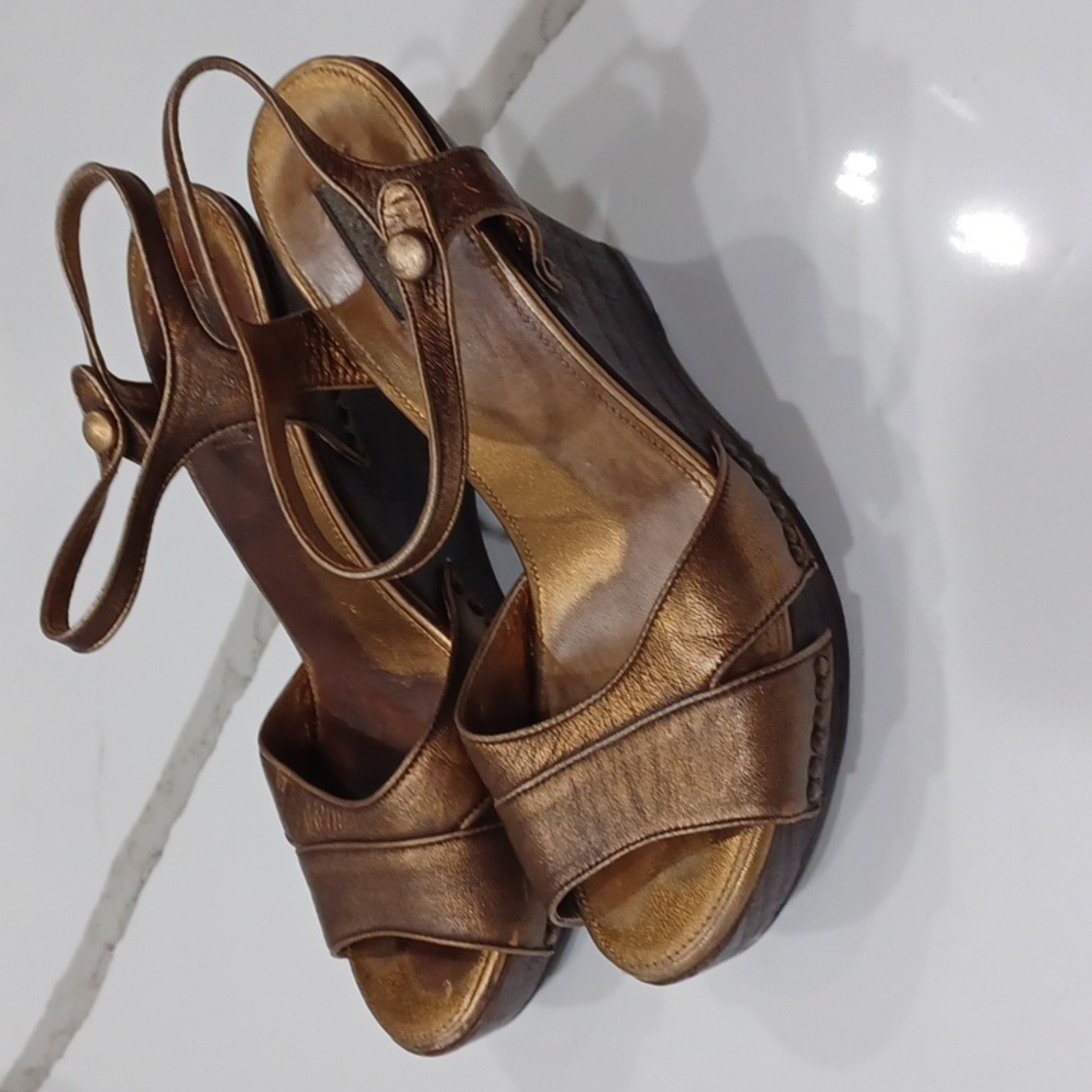 Prada Gold/Bronze Metallic Wooden Wedge Heels EU 37 - Picture 6 of 13